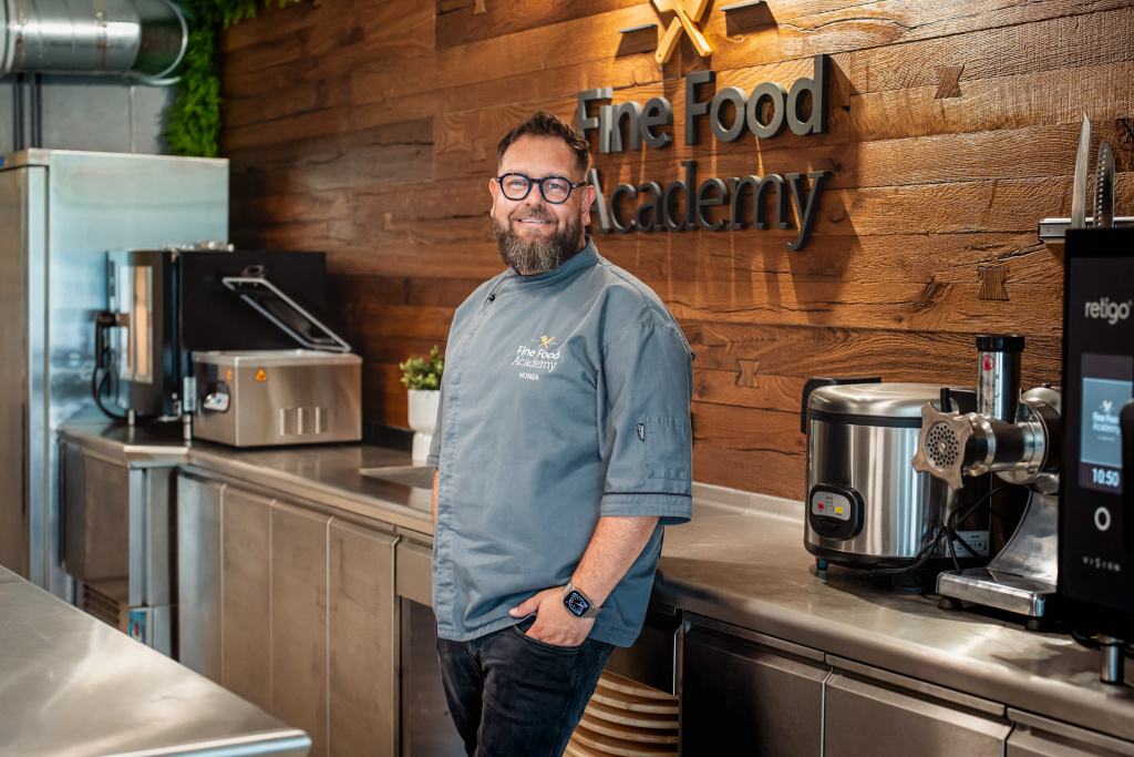 The Fine Food Academy cooking school relies on Retigo
